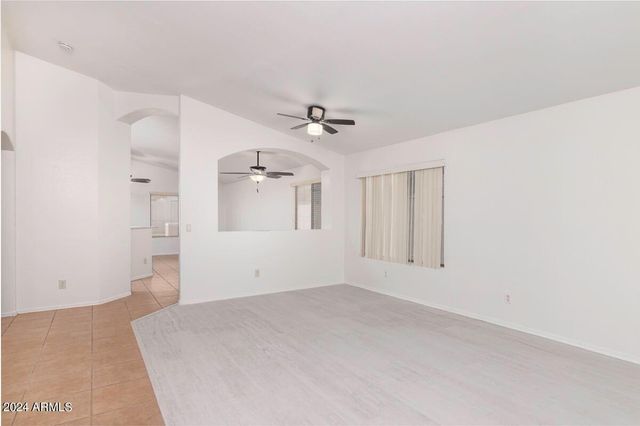 537 E Appaloosa Road, Gilbert, AZ 85296