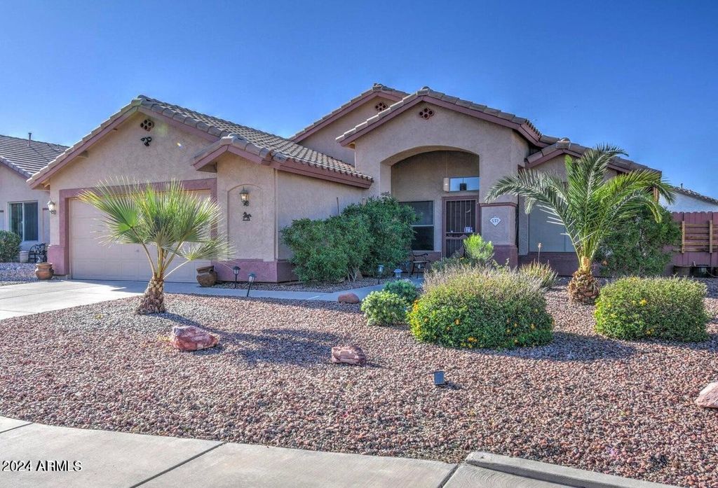 537 E Appaloosa Road, Gilbert, AZ 85296