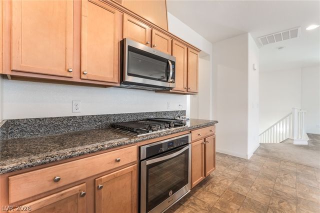 7733 Pyrenees Park Drive, Las Vegas, NV 89113