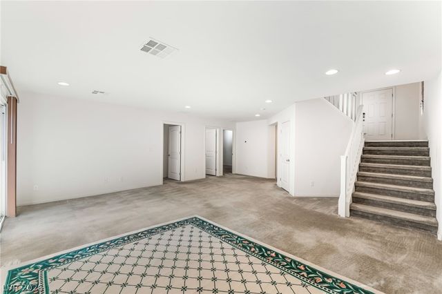 7733 Pyrenees Park Drive, Las Vegas, NV 89113