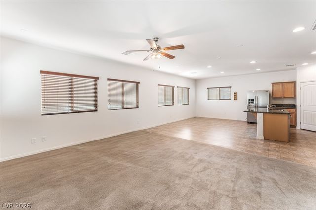 7733 Pyrenees Park Drive, Las Vegas, NV 89113