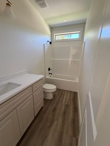 200 Cypress Glade Ln, Midland City, AL 36350
