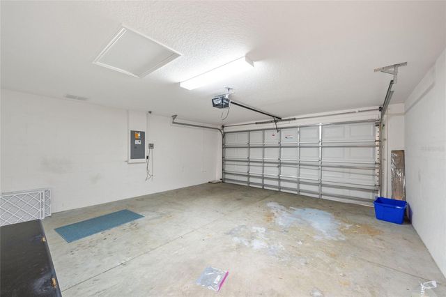 8582 SE 133RD LANE, Summerfield, FL 34491