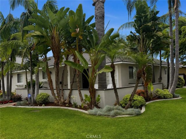 5832 E. Conant St., Long Beach, CA 90808