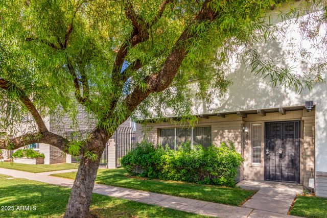 3821 N 28TH Street, Phoenix, AZ 85016