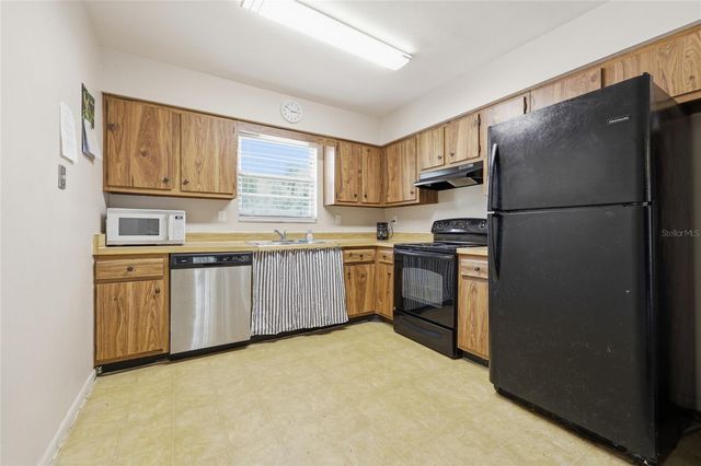 7717 SW 52ND PLACE, Gainesville, FL 32608