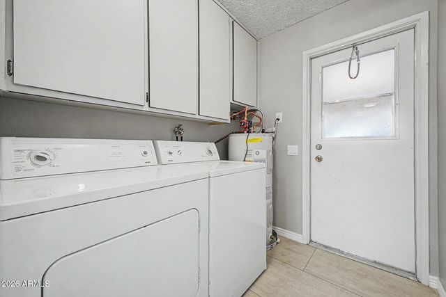 10454 W PALMERAS Drive, Sun City, AZ 85373