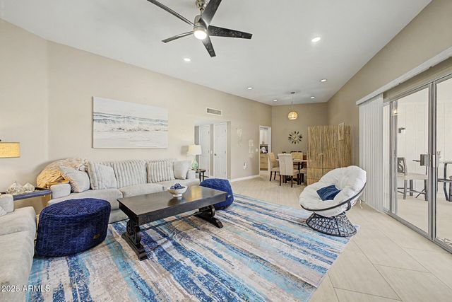 10454 W PALMERAS Drive, Sun City, AZ 85373