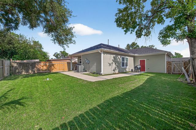 12914 Bamboo Forest Trail, Houston, TX 77044