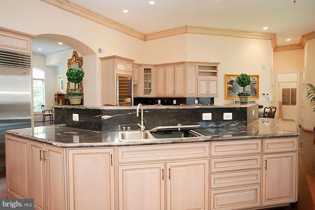 1347 KIRBY RD, Mclean, VA 22101