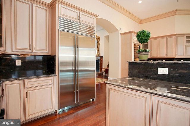 1347 KIRBY RD, Mclean, VA 22101