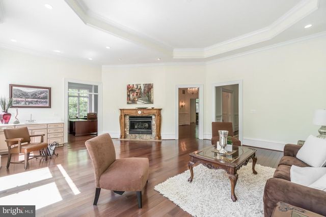 1347 KIRBY RD, Mclean, VA 22101