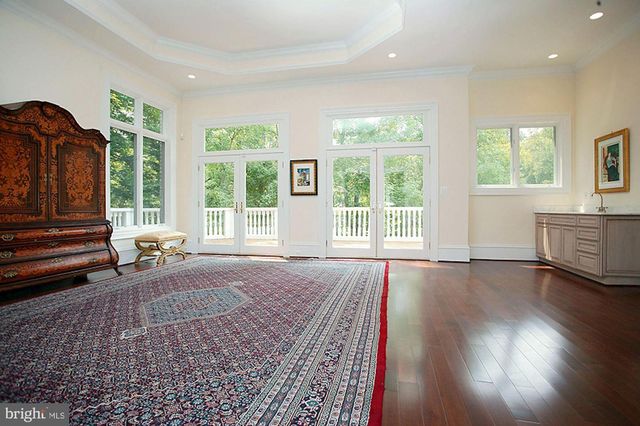 1347 KIRBY RD, Mclean, VA 22101