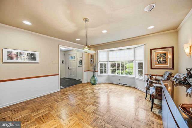 330 BENT RD, Wyncote, PA 19095