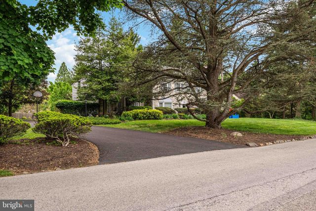 330 BENT RD, Wyncote, PA 19095