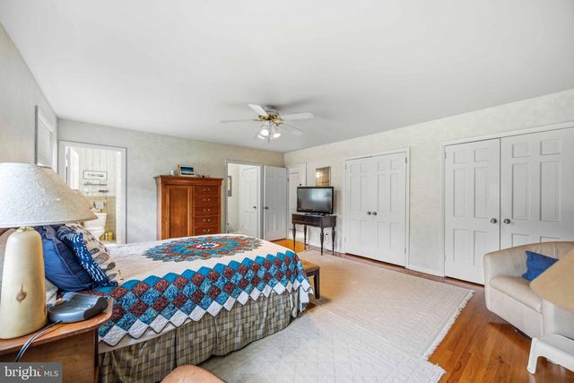330 BENT RD, Wyncote, PA 19095