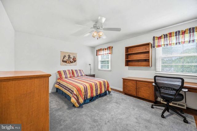 330 BENT RD, Wyncote, PA 19095