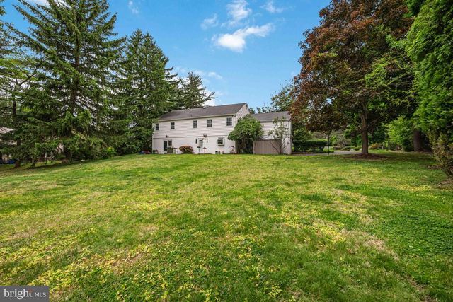 330 BENT RD, Wyncote, PA 19095