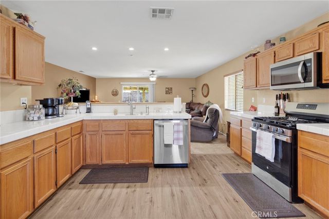 6318 Pintail, Fontana, CA 92336