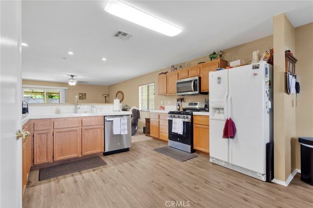6318 Pintail, Fontana, CA 92336