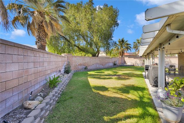 6318 Pintail, Fontana, CA 92336