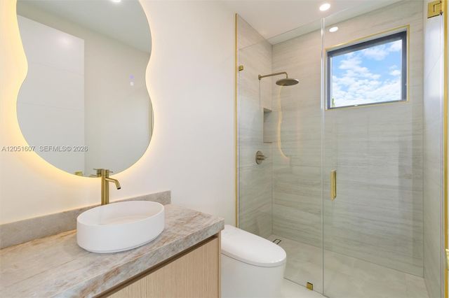 6359 SW 34th St, Miami, FL 33155