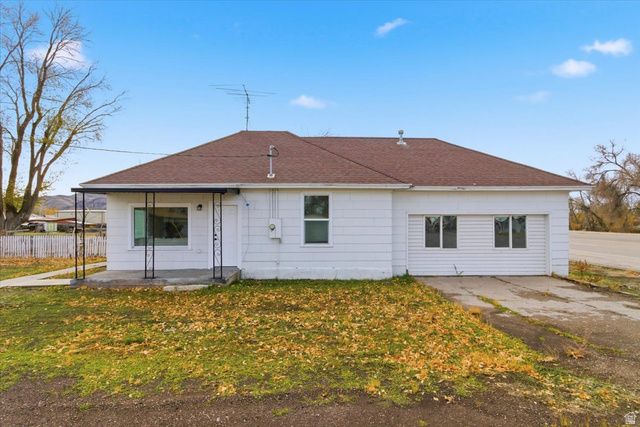 12 E 200 S, Salina, UT 84654