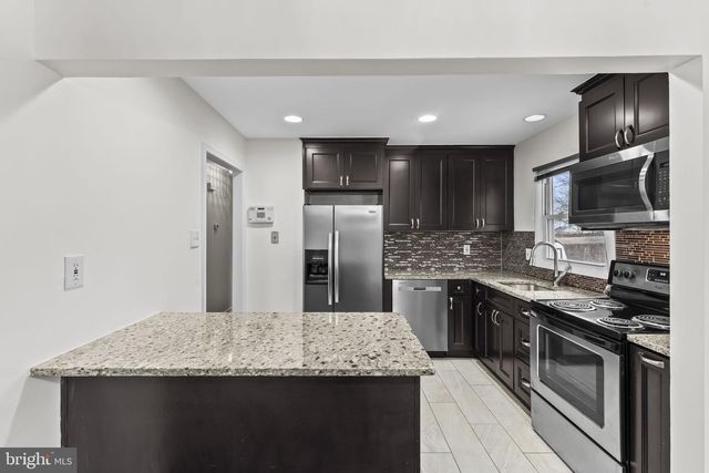 7810 CITADEL DR, Severn, MD 21144