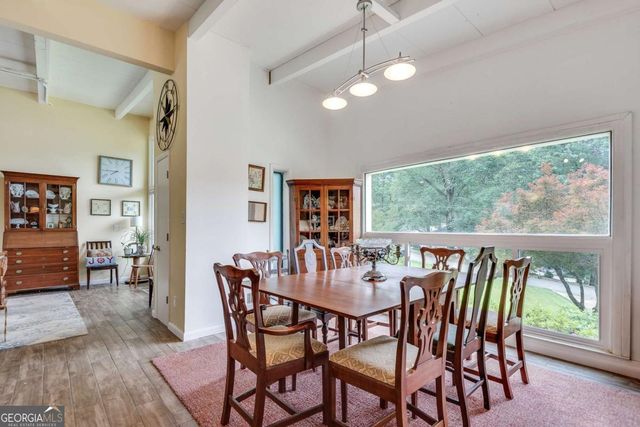 588 Kenilworth Circle, Stone Mountain, GA 30083
