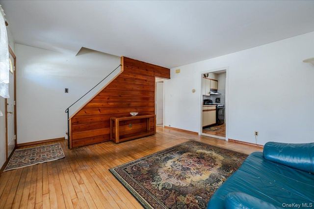 619 Franklin Avenue, Massapequa, NY 11758