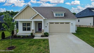 2821 Alder Wood Ln, La Grange, KY 40031