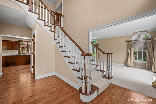 1105 Thoroughbred Circle, St. Charles, IL 60174
