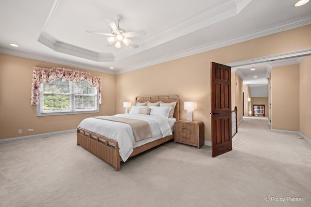 1105 Thoroughbred Circle, St. Charles, IL 60174