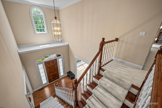 1105 Thoroughbred Circle, St. Charles, IL 60174