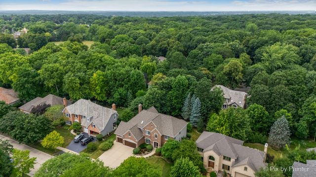 1105 Thoroughbred Circle, St. Charles, IL 60174