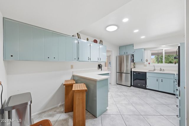 15230 N ROSEWOOD Drive, Sun City, AZ 85351