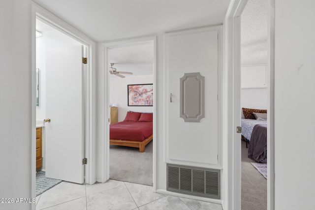 15230 N ROSEWOOD Drive, Sun City, AZ 85351