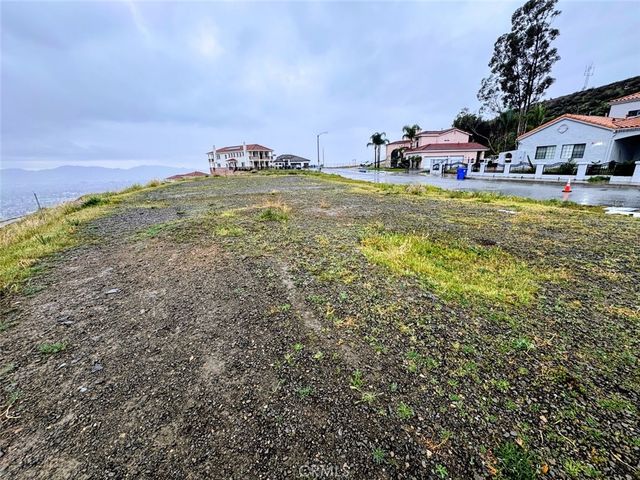 3531 Ridge Line Drive, San Bernardino, CA 92407