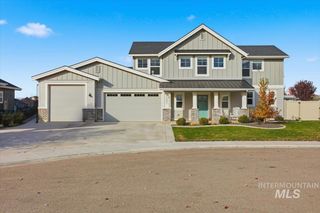 2251 N Garnet Creek Ave, Star, ID 83669