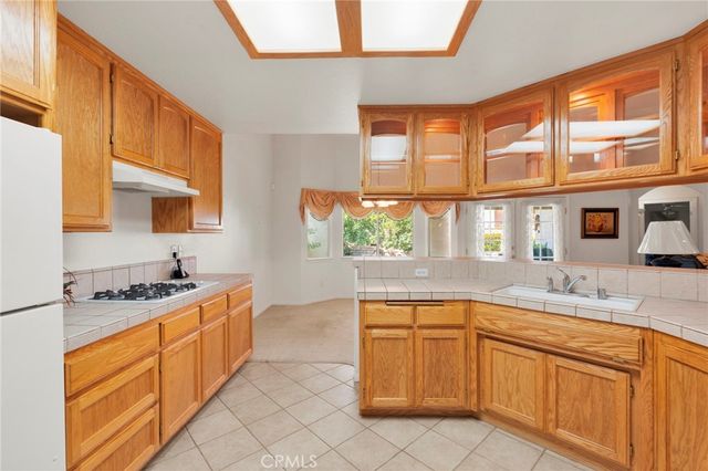 13030 Palos Grande Drive, Victorville, CA 92395