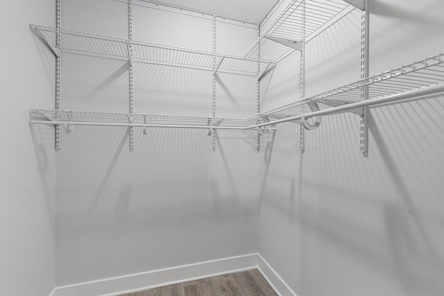 6021 N Winthrop Avenue 402, Chicago, IL 60660