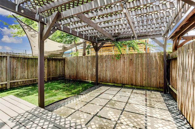 1309 Laird Street A, Houston, TX 77008