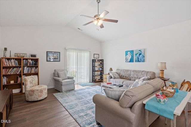 145 S Great White Way, Clayton, NC 27527
