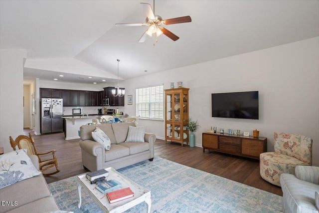 145 S Great White Way, Clayton, NC 27527