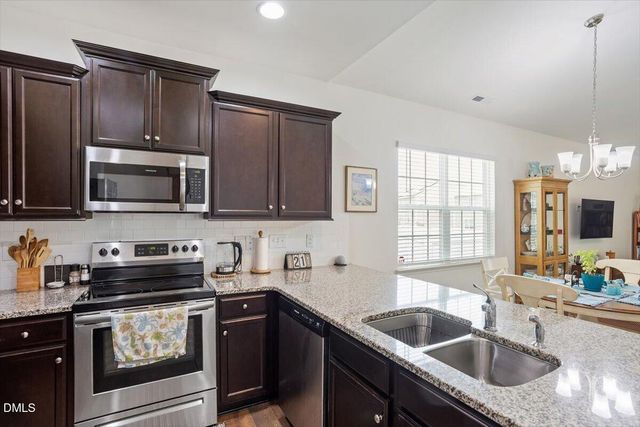 145 S Great White Way, Clayton, NC 27527