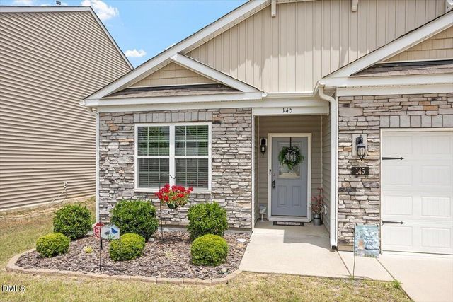 145 S Great White Way, Clayton, NC 27527