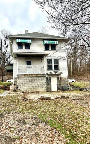 137 S 9th St, Connellsville, PA 15425