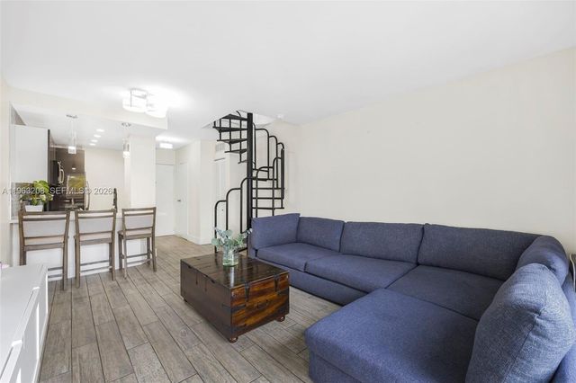 7801 NE 4th Ct 304, Miami, FL 33138