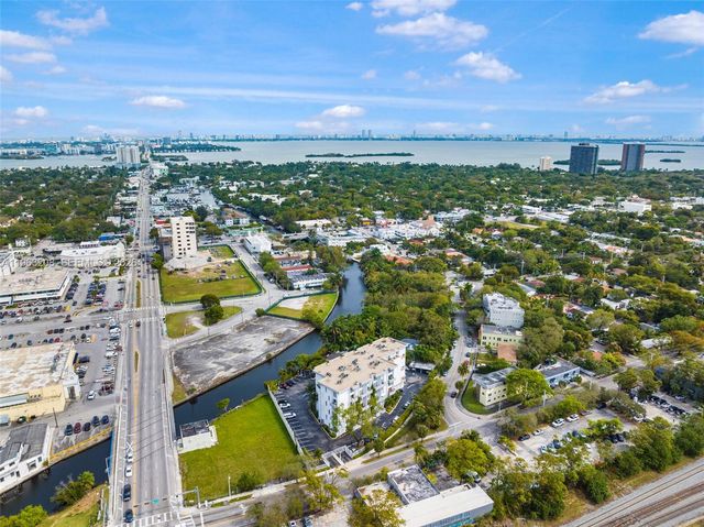 7801 NE 4th Ct 304, Miami, FL 33138