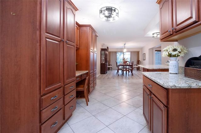 1934 NEW BEDFORD DRIVE, Sun City Center, FL 33573